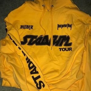 cropped yellow justin bieber hoodie